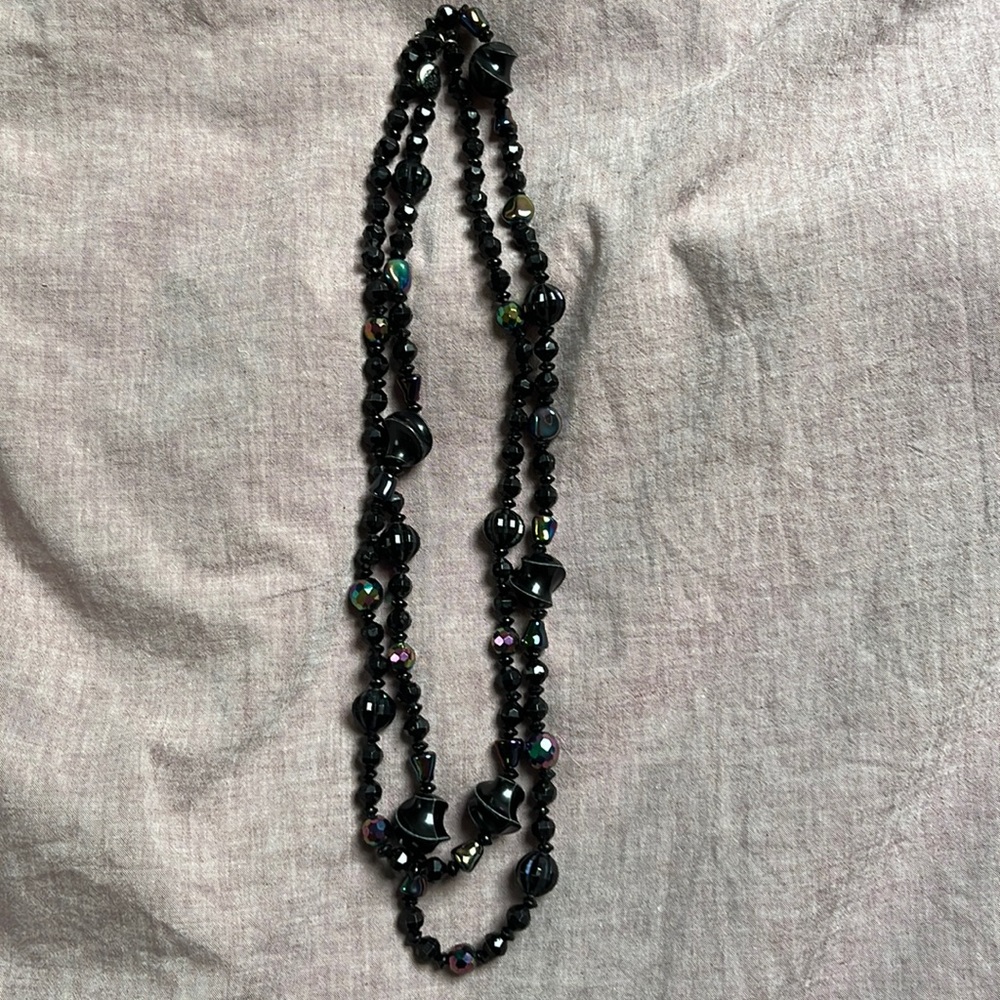 Costume jewelry, necklace